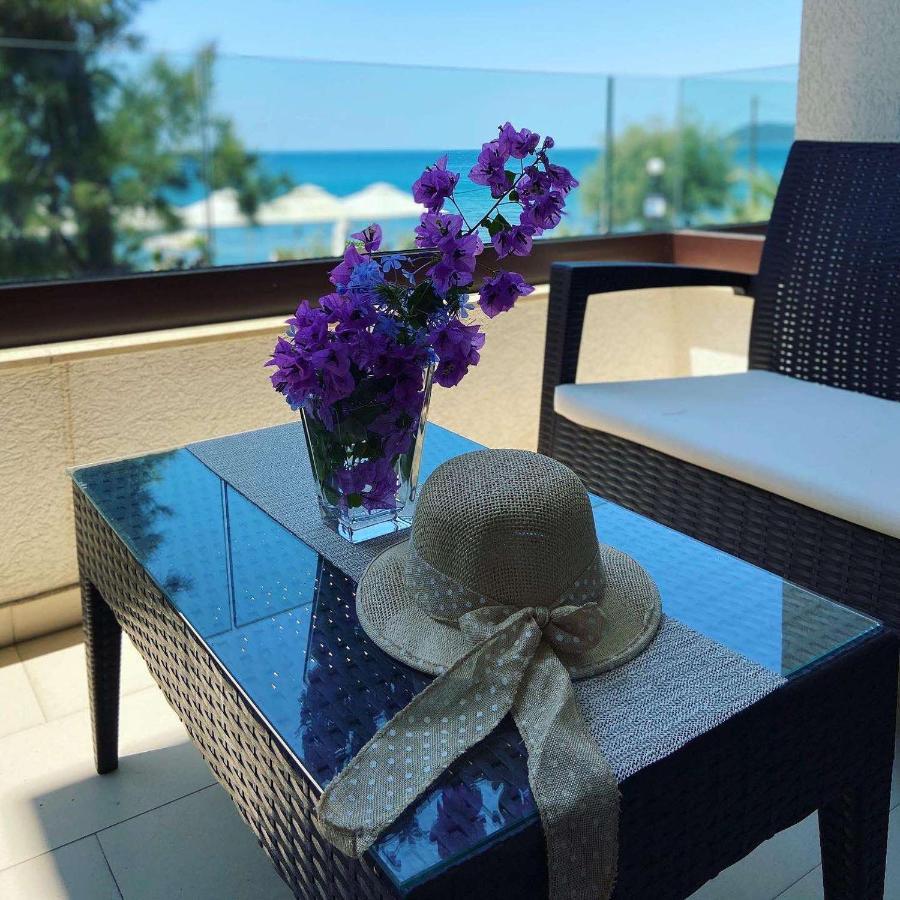 Apartments Kuce Lekovica Beach & Snack Bar- Bistro 외부 사진