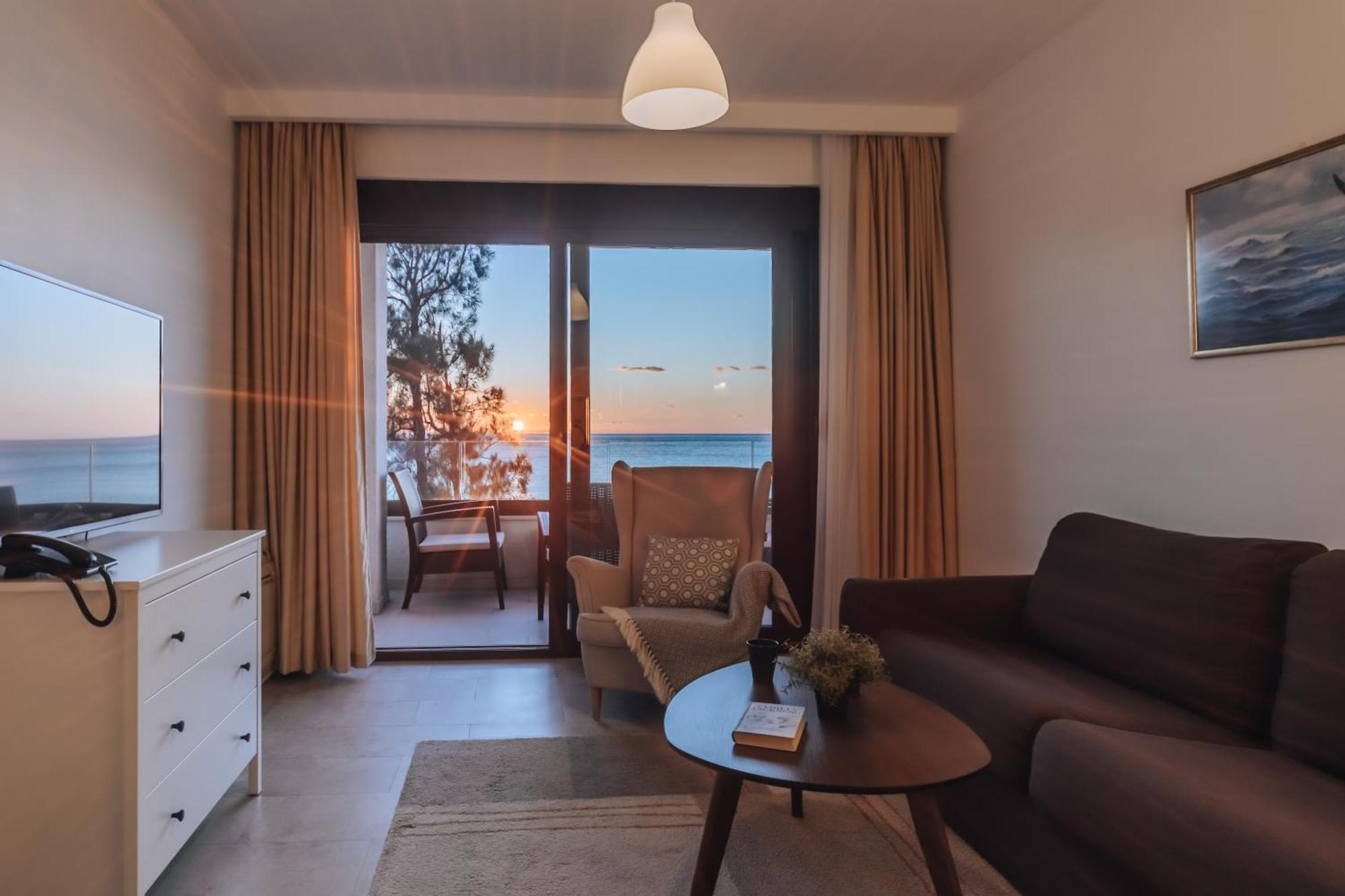 Apartments Kuce Lekovica Beach & Snack Bar- Bistro 객실 사진