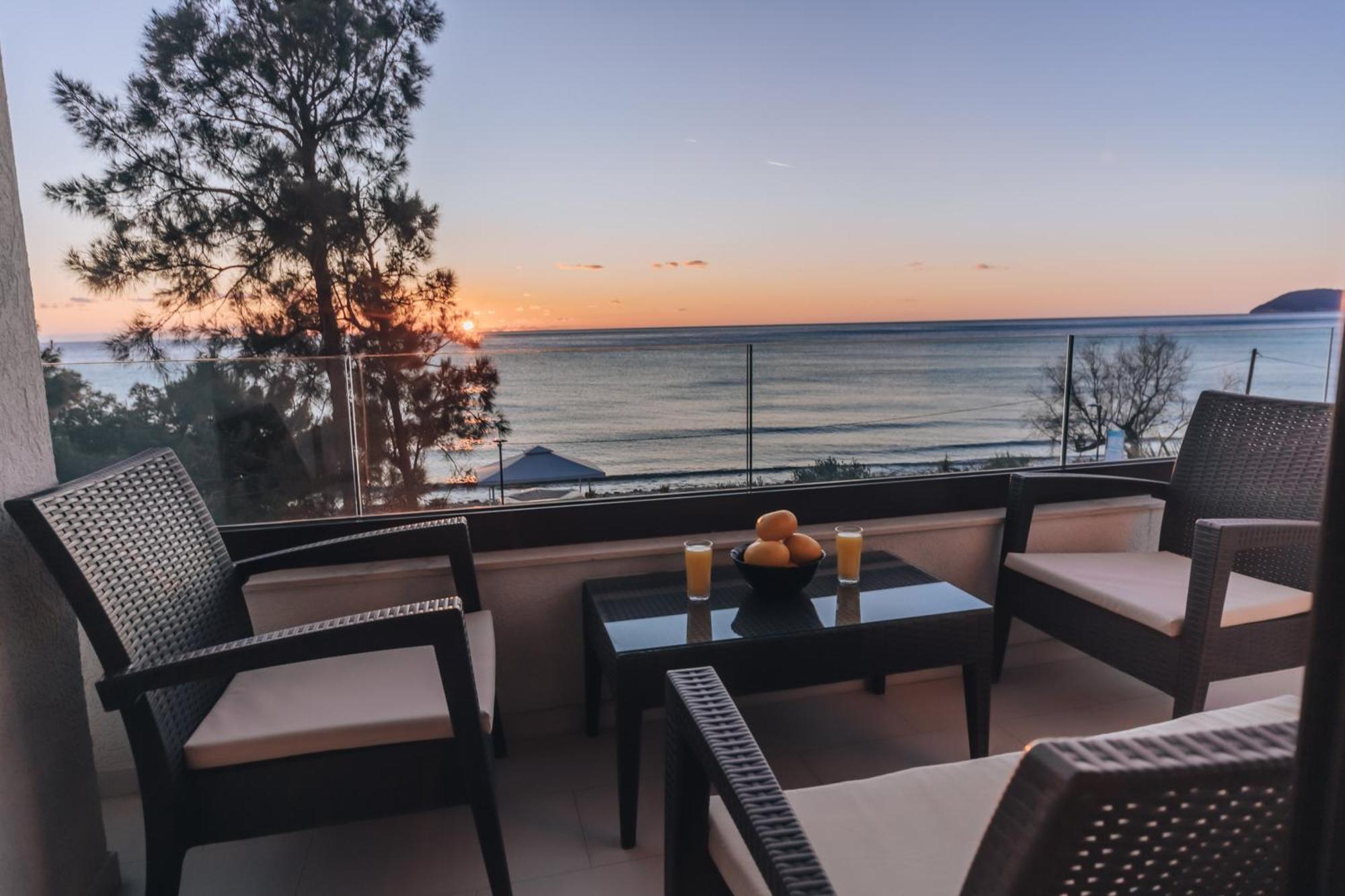 Apartments Kuce Lekovica Beach & Snack Bar- Bistro 객실 사진