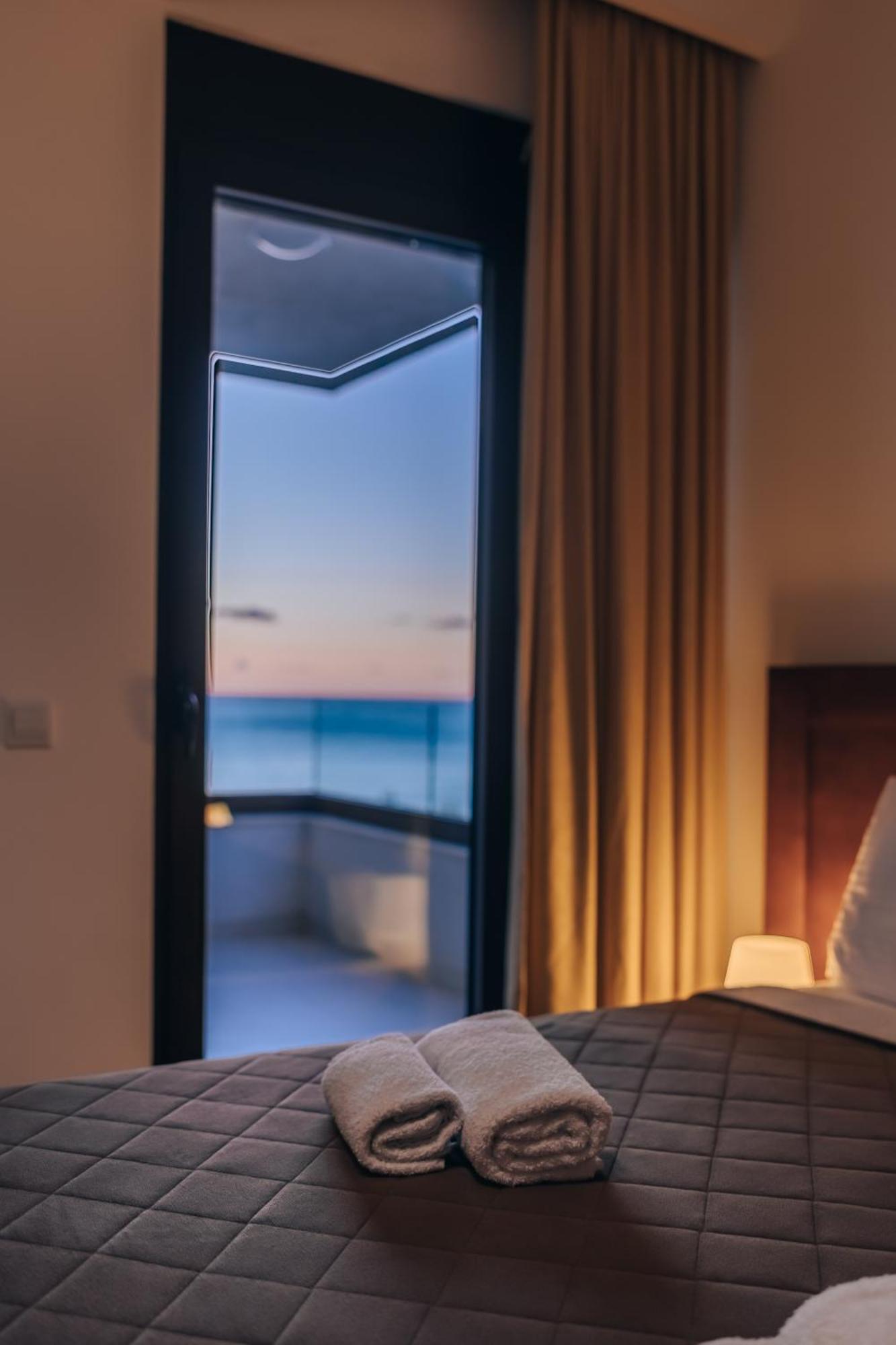 Apartments Kuce Lekovica Beach & Snack Bar- Bistro 객실 사진