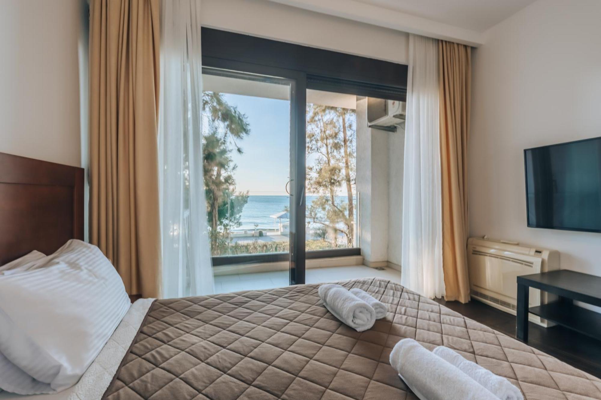 Apartments Kuce Lekovica Beach & Snack Bar- Bistro 객실 사진