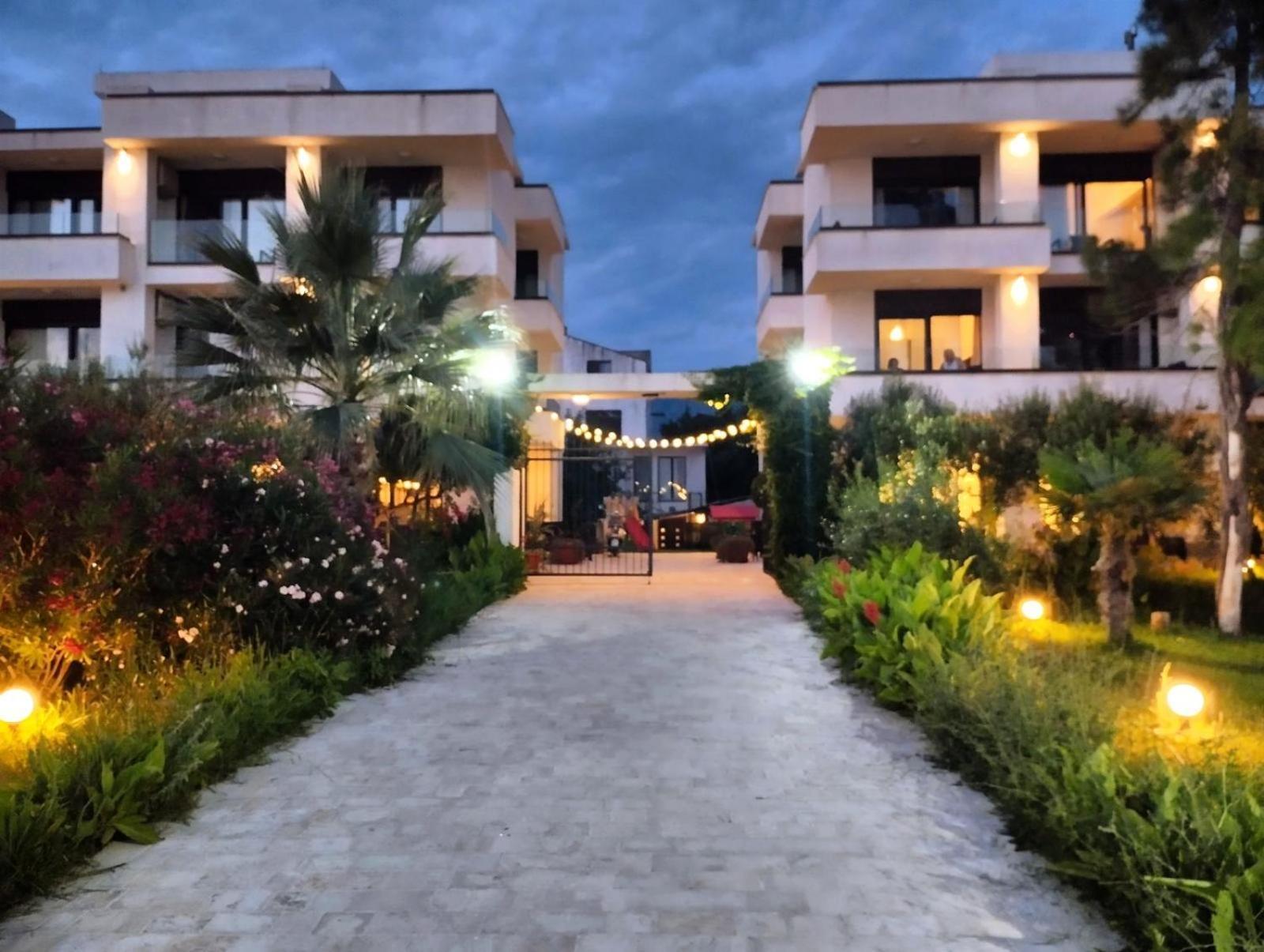 Apartments Kuce Lekovica Beach & Snack Bar- Bistro 객실 사진